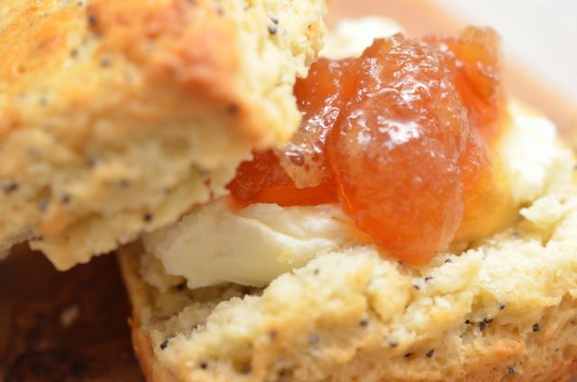 スコーンの食べ方